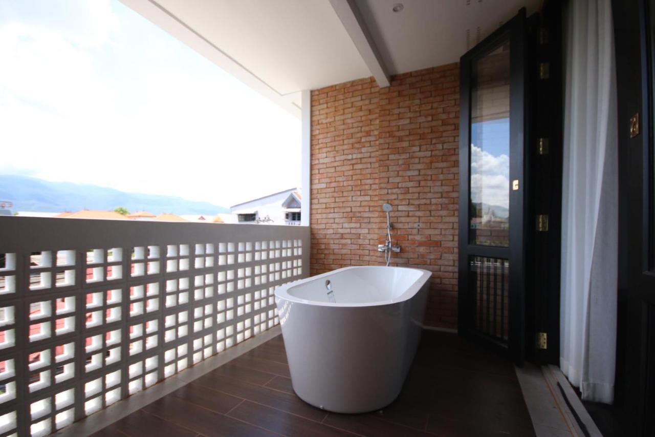 สราญ บูทิก โฮเต็ล ท่าแพ  Hotel เชียงใหม่ ภายนอก รูปภาพ
